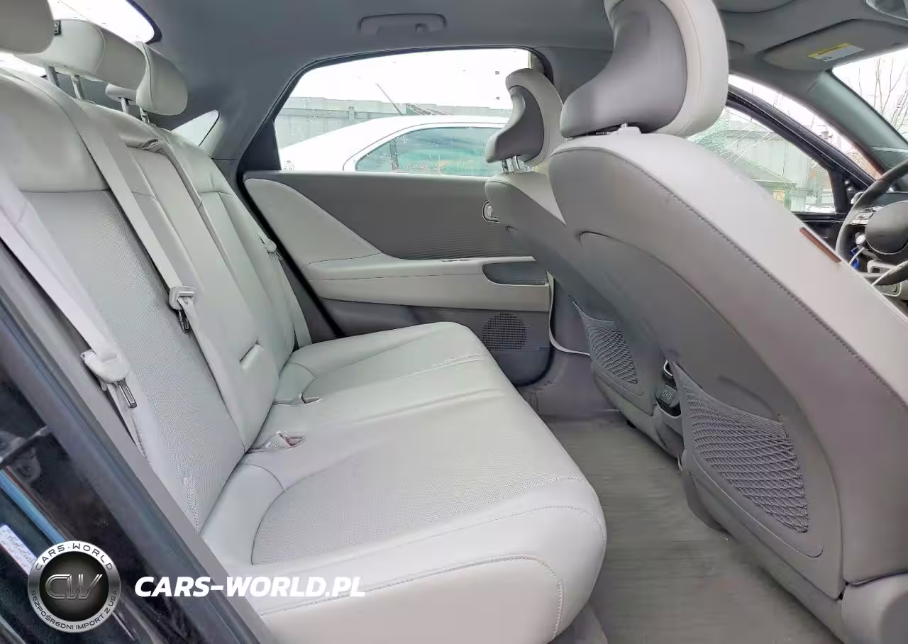 2024 Hyundai Ioniq 6 Limited VIN:KMHM54AC4RA081266 - 10