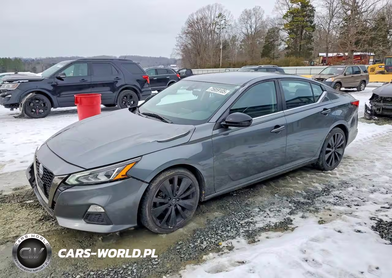 2020 Nissan Altima Sr