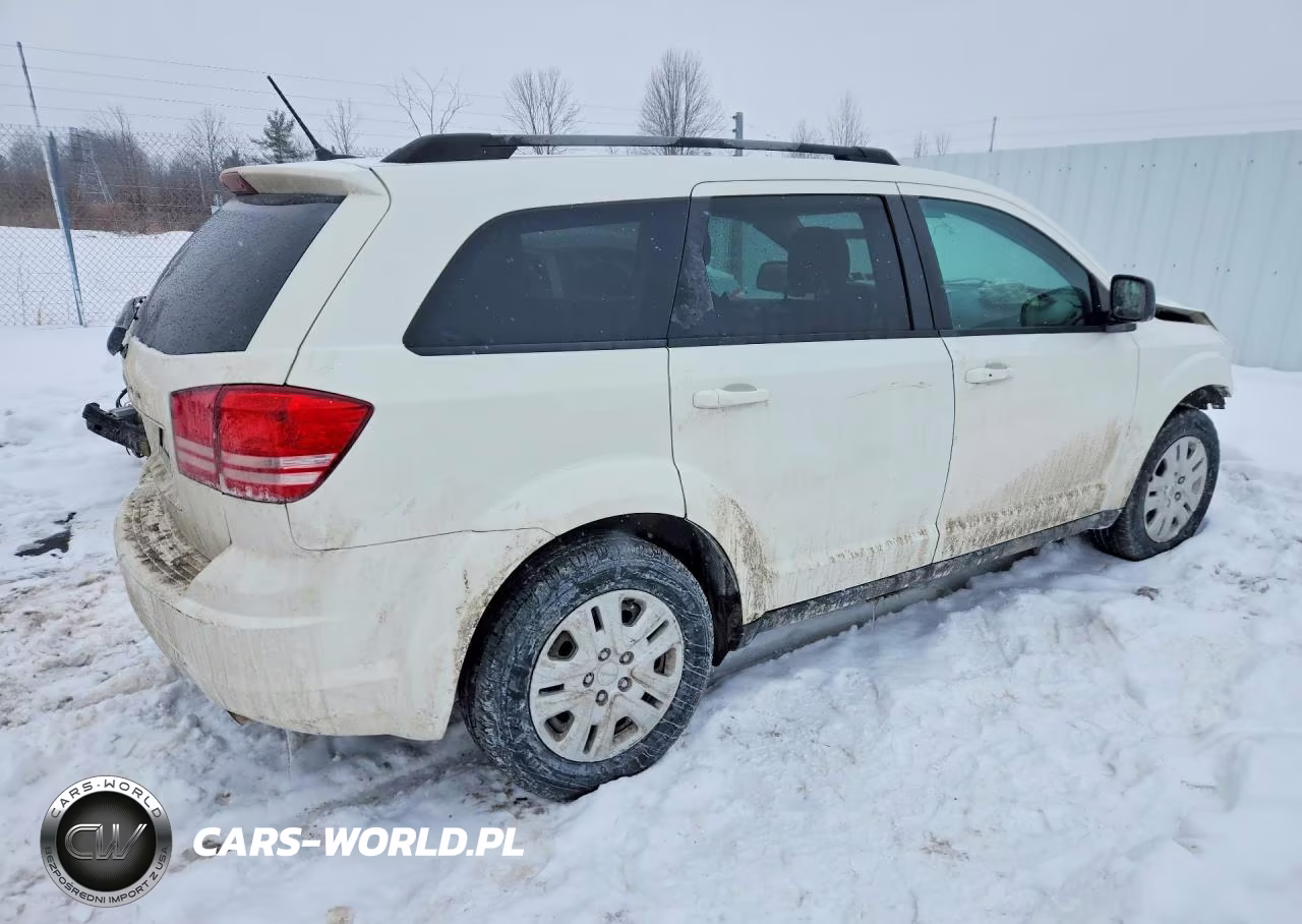 2017 Dodge Journey Se VIN:3C4PDCAB8HT676618 - 3