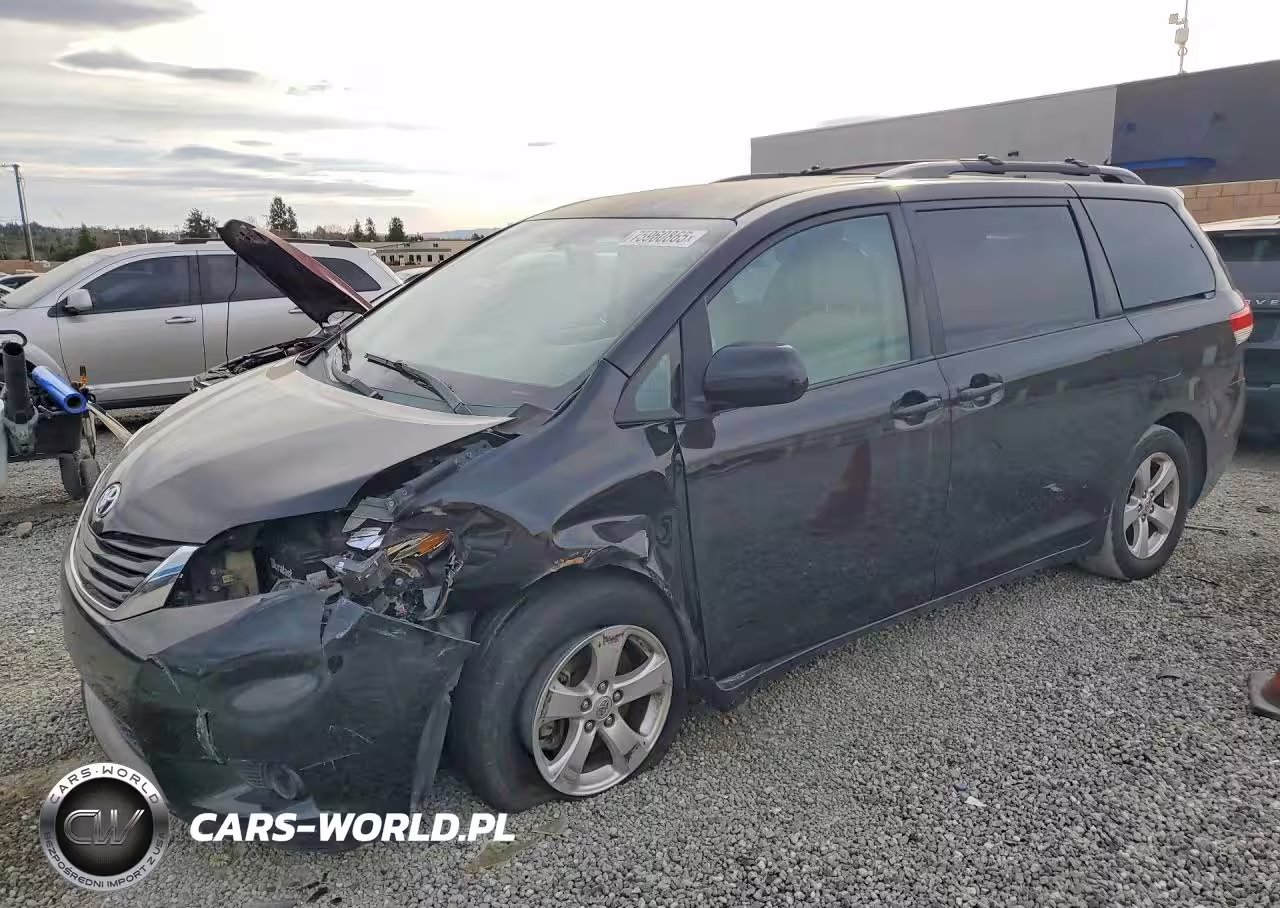 2013 Toyota Sienna Le