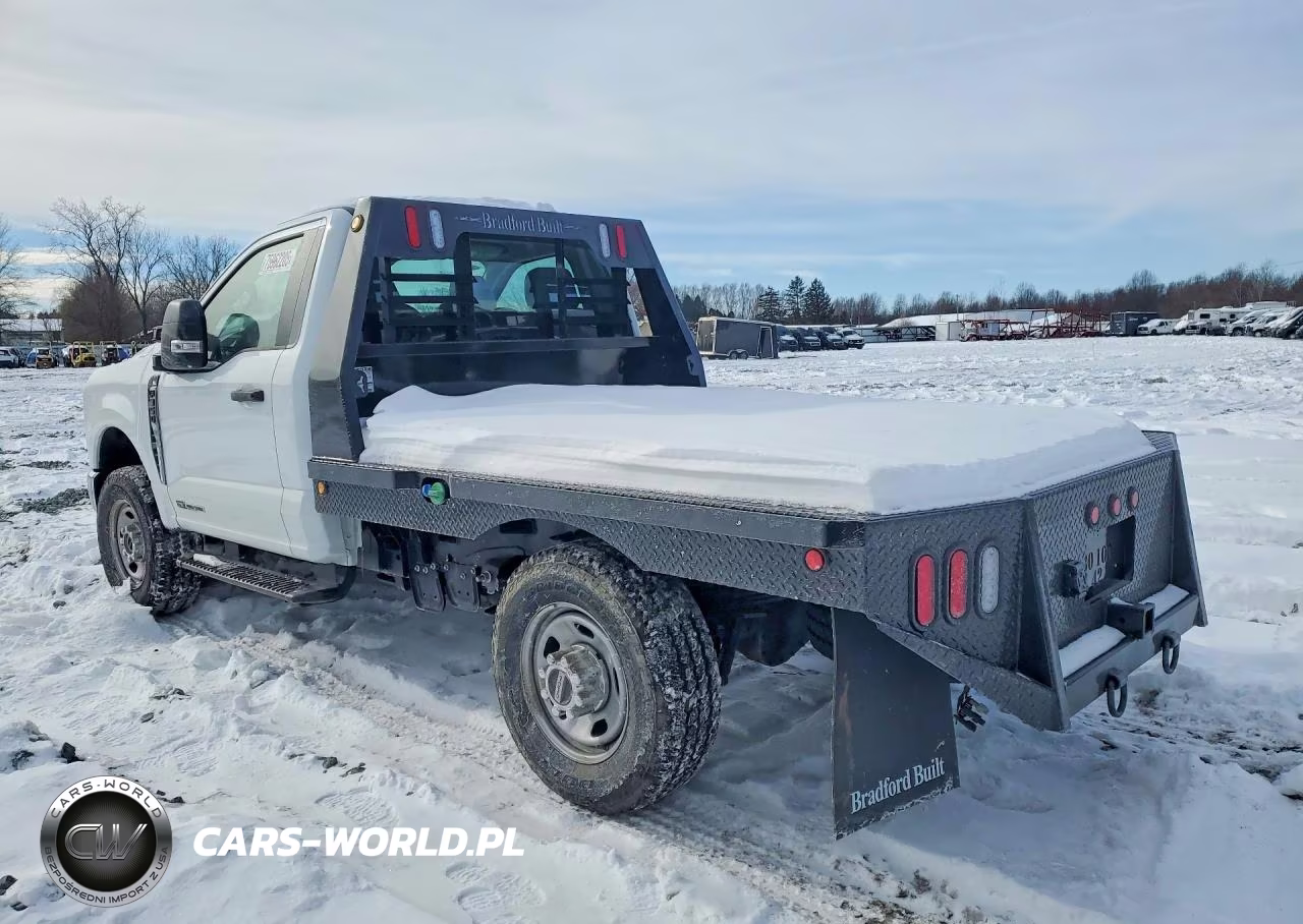 2024 Ford F350 Super Duty Flatbed Truck VIN:1FTRF3BT8REF46110 - 2