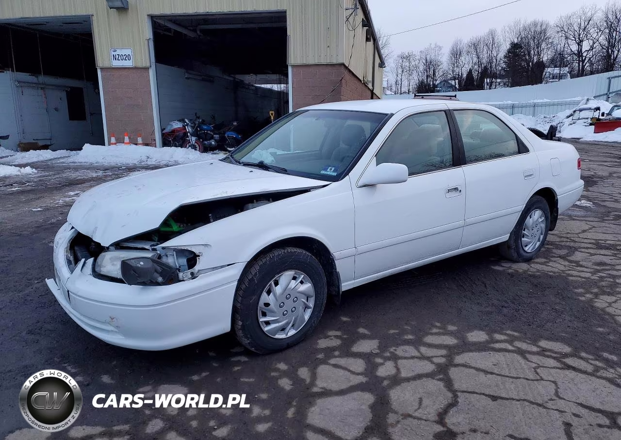 2000 Toyota Camry Ce