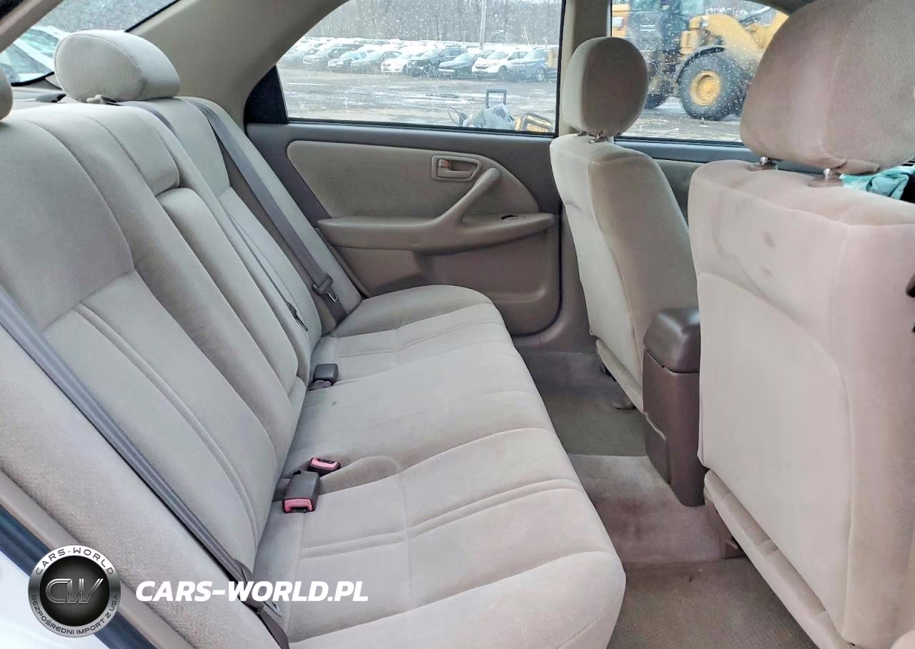 2000 Toyota Camry Ce VIN:4T1BG22K5YU979772 - 10