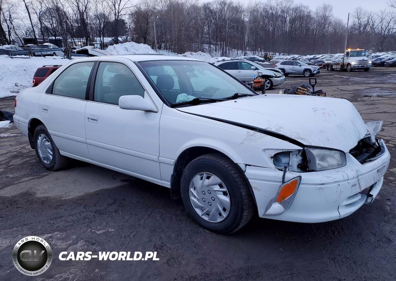 2000 Toyota Camry Ce VIN:4T1BG22K5YU979772 - 4