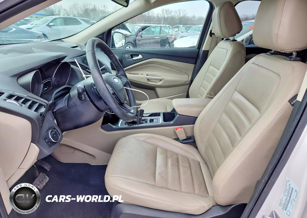 2017 Ford Escape Titanium VIN:1FMCU0JD8HUC25415 - 7