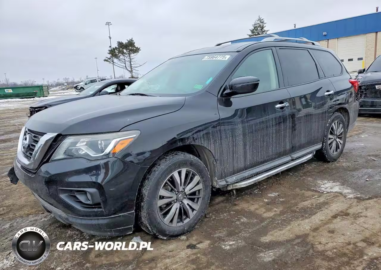 2018 Nissan Pathfinder S