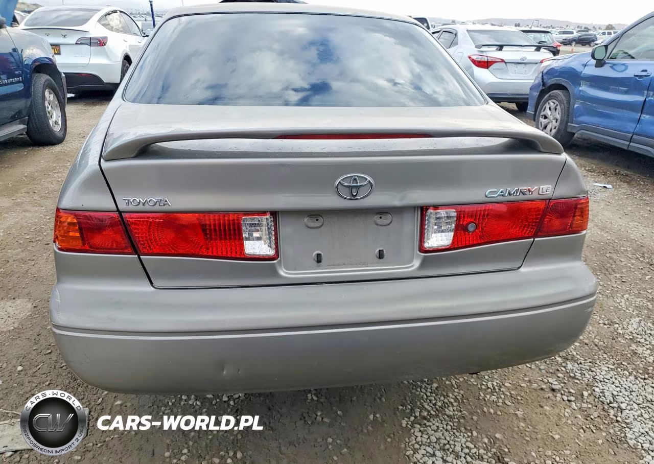2000 Toyota Camry Le VIN:JT2BG28KXY0484916 - 6