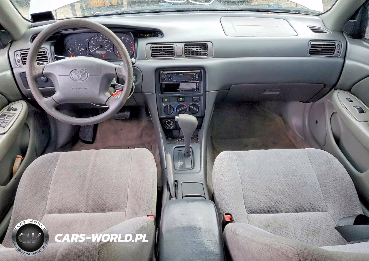 2000 Toyota Camry Le VIN:JT2BG28KXY0484916 - 8