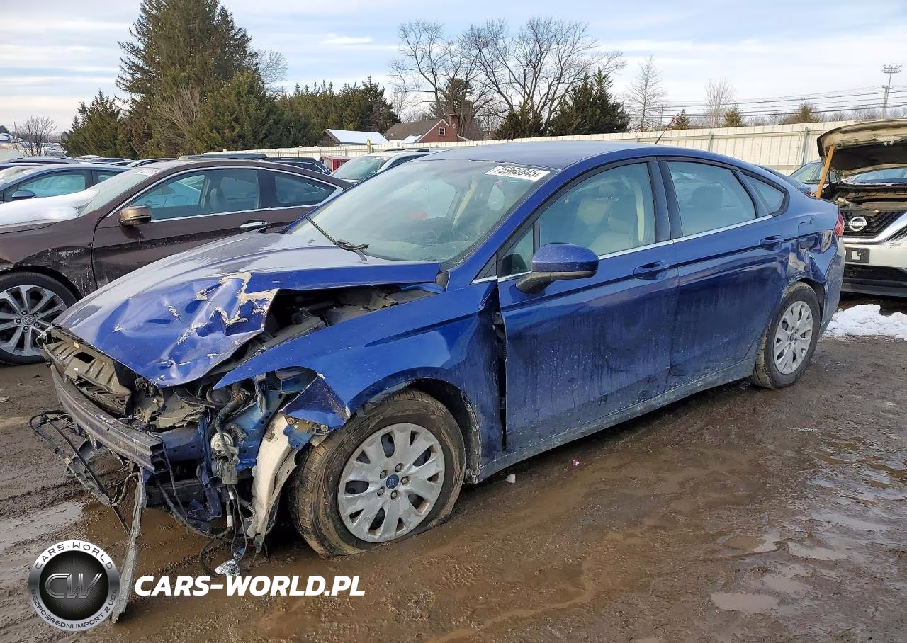 2013 Ford Fusion S