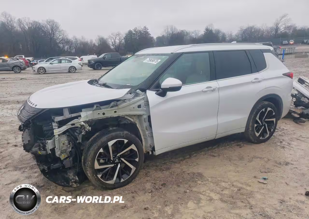 2023 Mitsubishi Outlander Sel