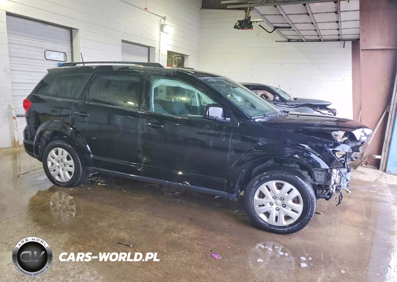 2018 Dodge Journey Sxt VIN:3C4PDCBG8JT529974 - 4