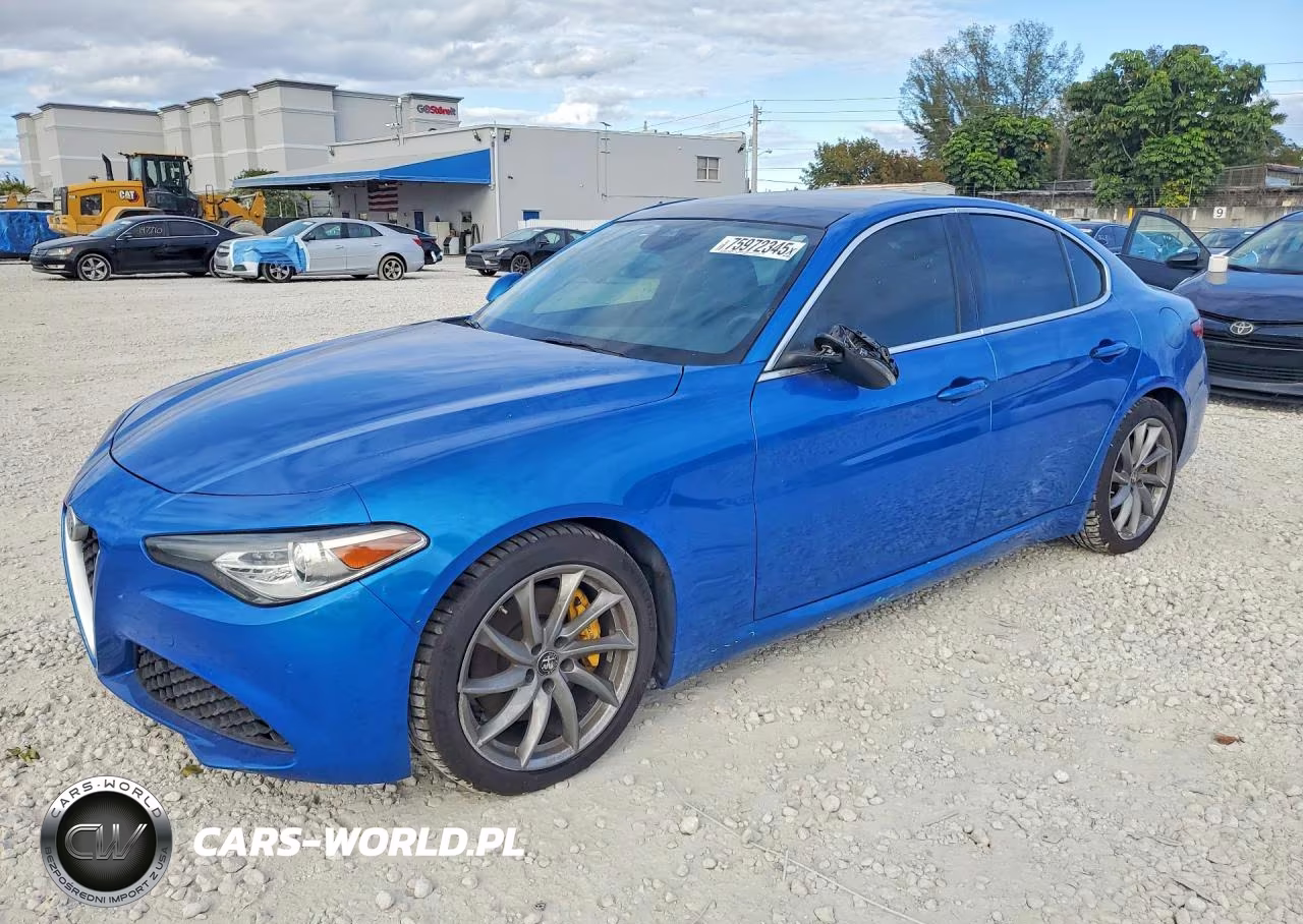 2021 Alfa Romeo Giulia Ti – zdjęcie 1 z 12