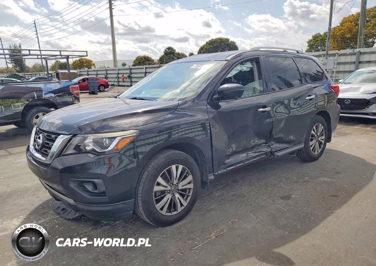 2020 Nissan Pathfinder Sl