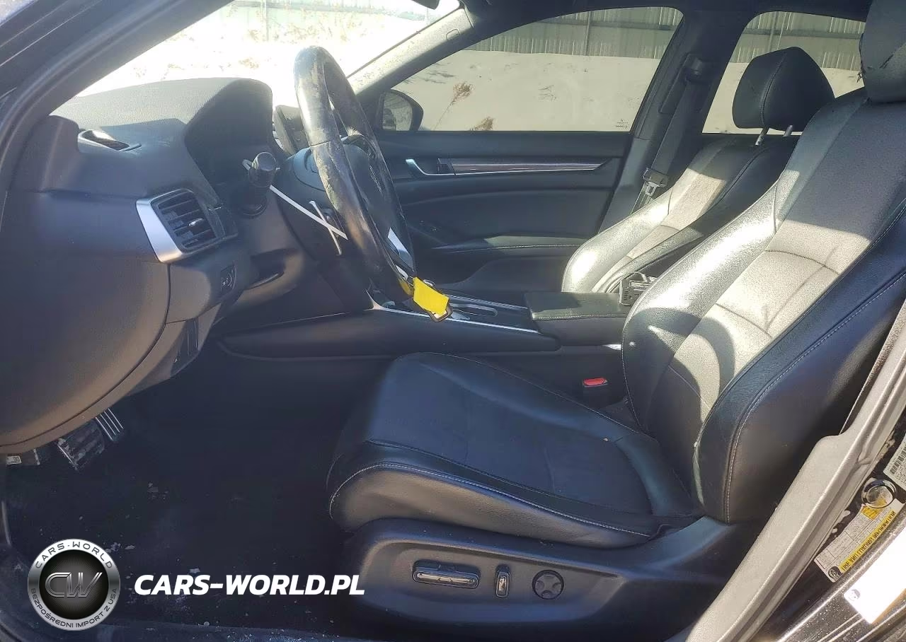 2018 Honda Accord Sport VIN:1HGCV1F30JA013091 - 7