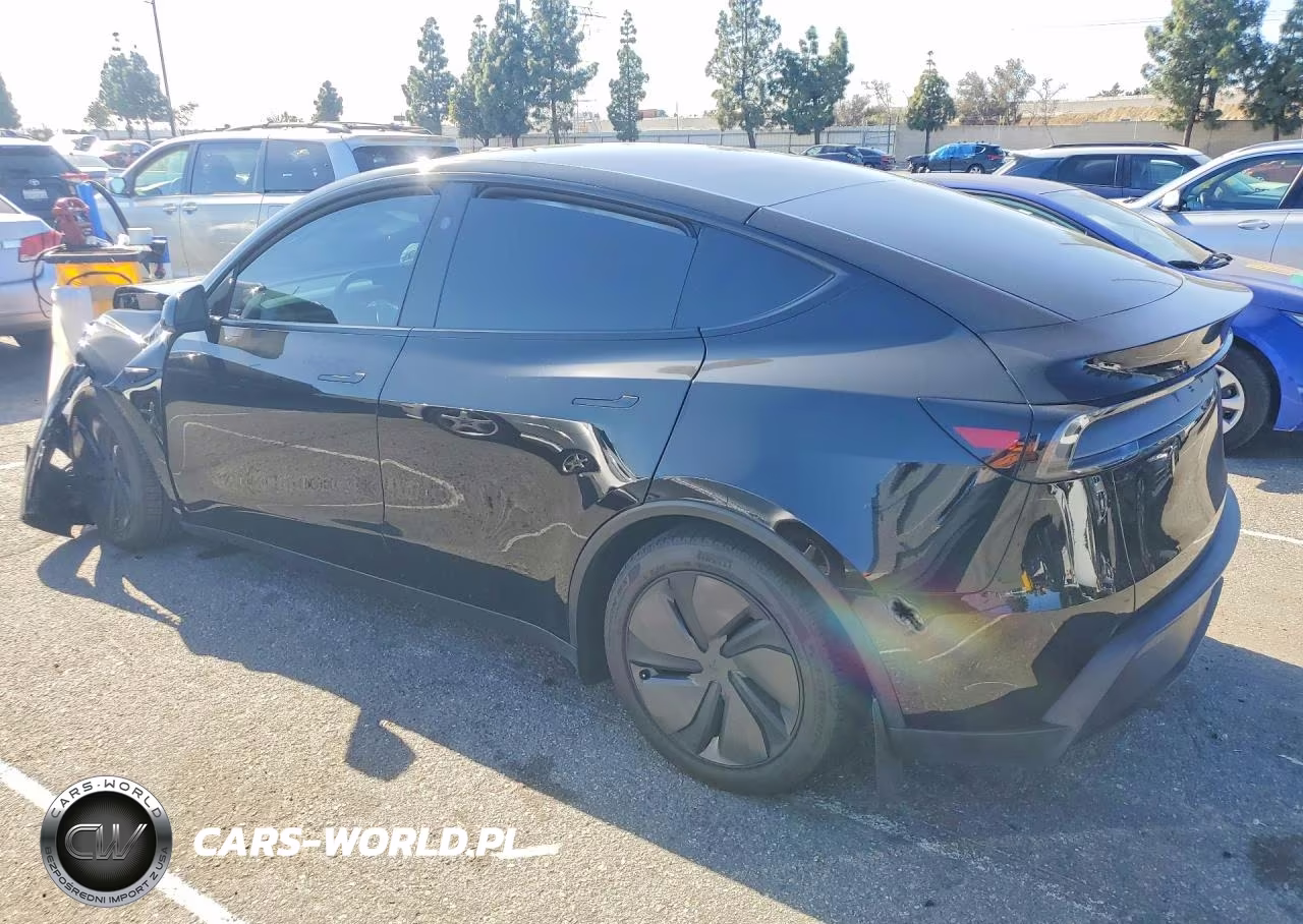 2026 Tesla Model Y VIN:7SAYGDEE2TA496726 - 2