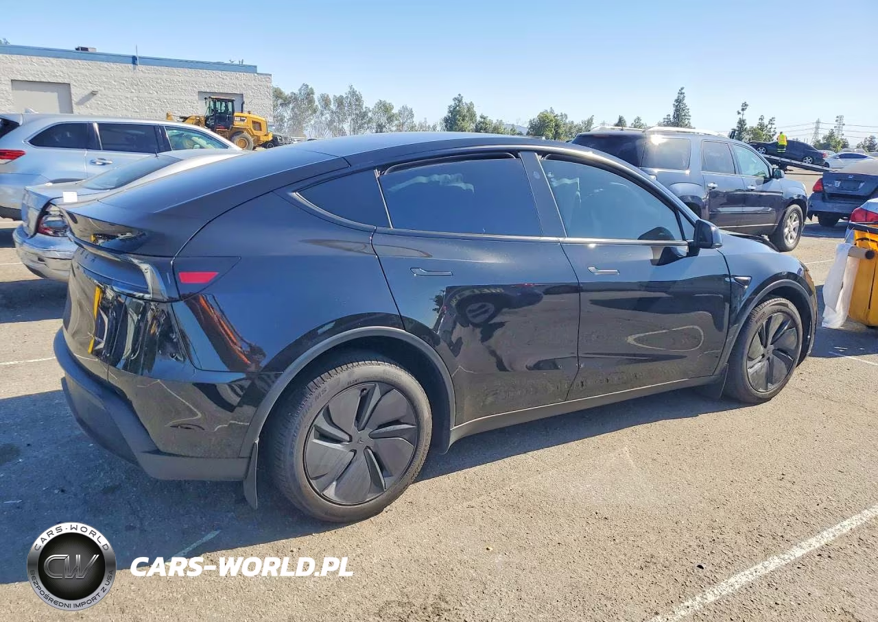 2026 Tesla Model Y VIN:7SAYGDEE2TA496726 - 3