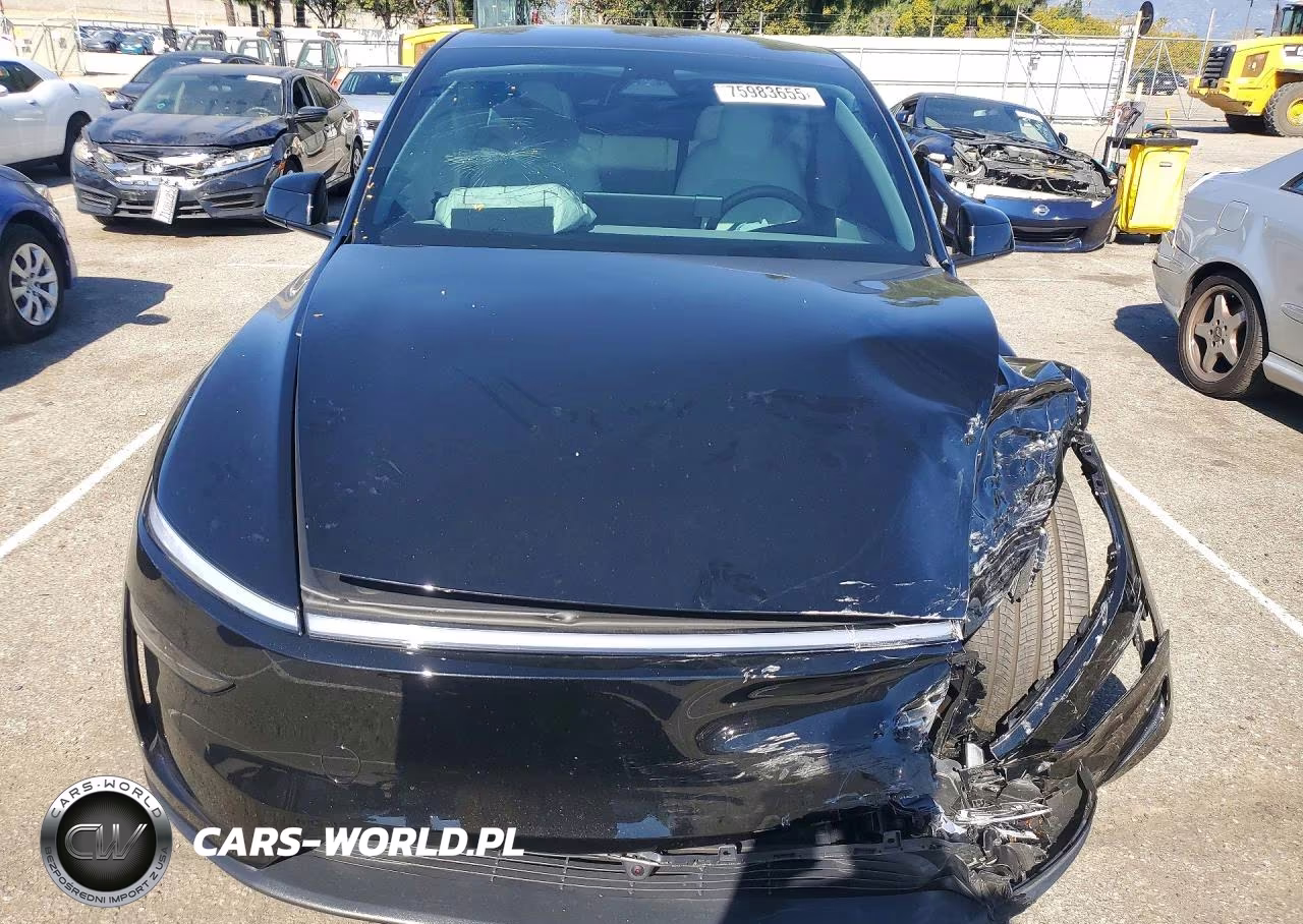 2026 Tesla Model Y VIN:7SAYGDEE2TA496726 - 5