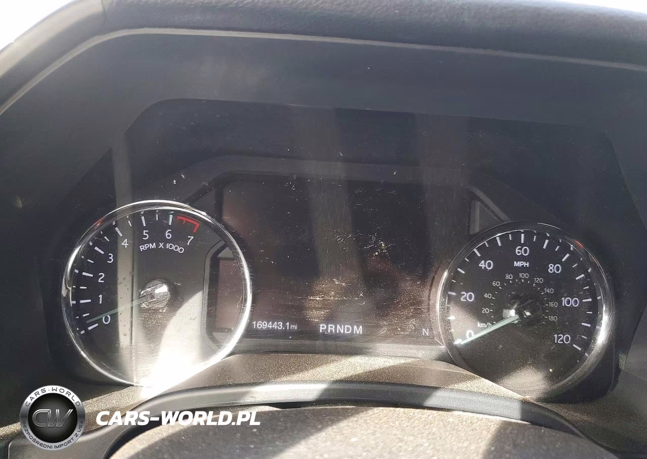 2019 Ford Expedition Max Limited VIN:1FMJK2AT9KEA10207 - 9