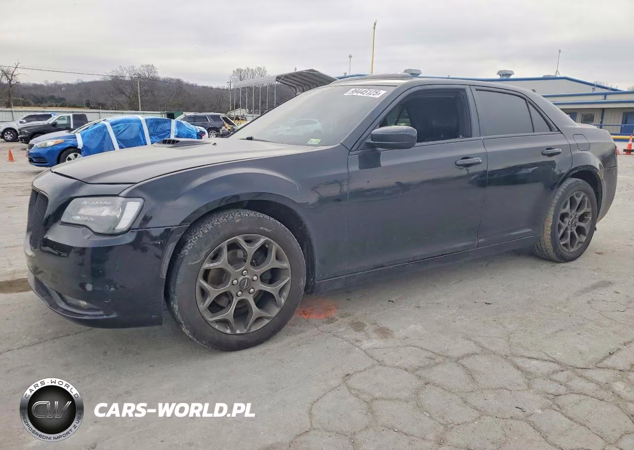 CHRYSLER 300C – zdjęcie 1 z 13