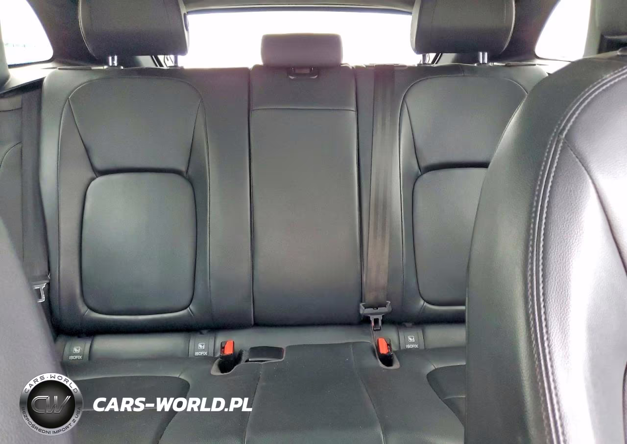 2020 Jaguar F-Pace Premium VIN:SADCJ2FX9LA618303 - 10