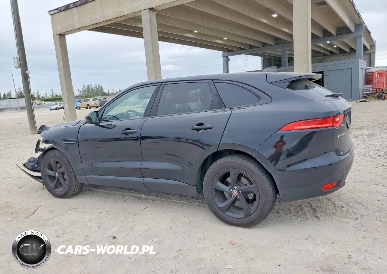 2020 Jaguar F-Pace Premium VIN:SADCJ2FX9LA618303 - 2