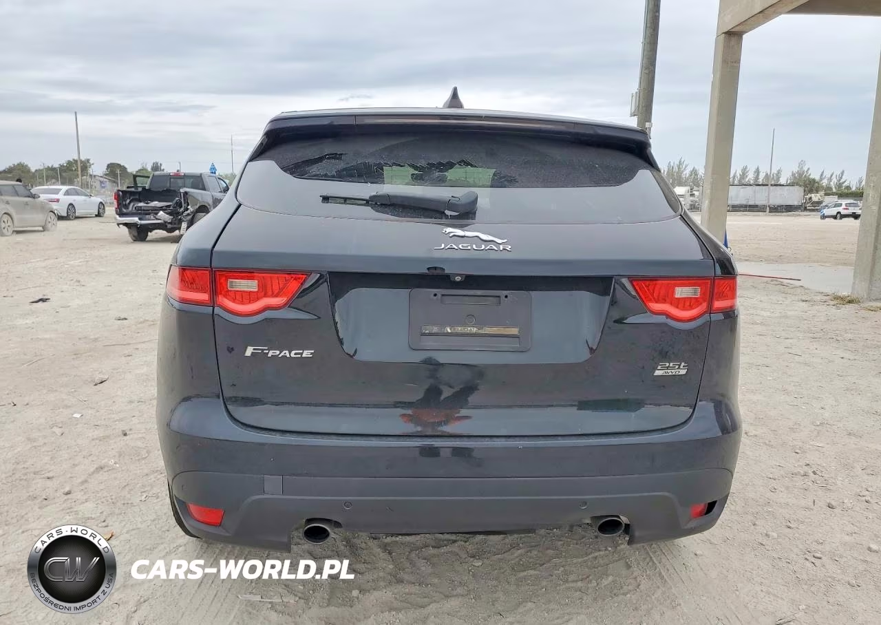 2020 Jaguar F-Pace Premium VIN:SADCJ2FX9LA618303 - 6