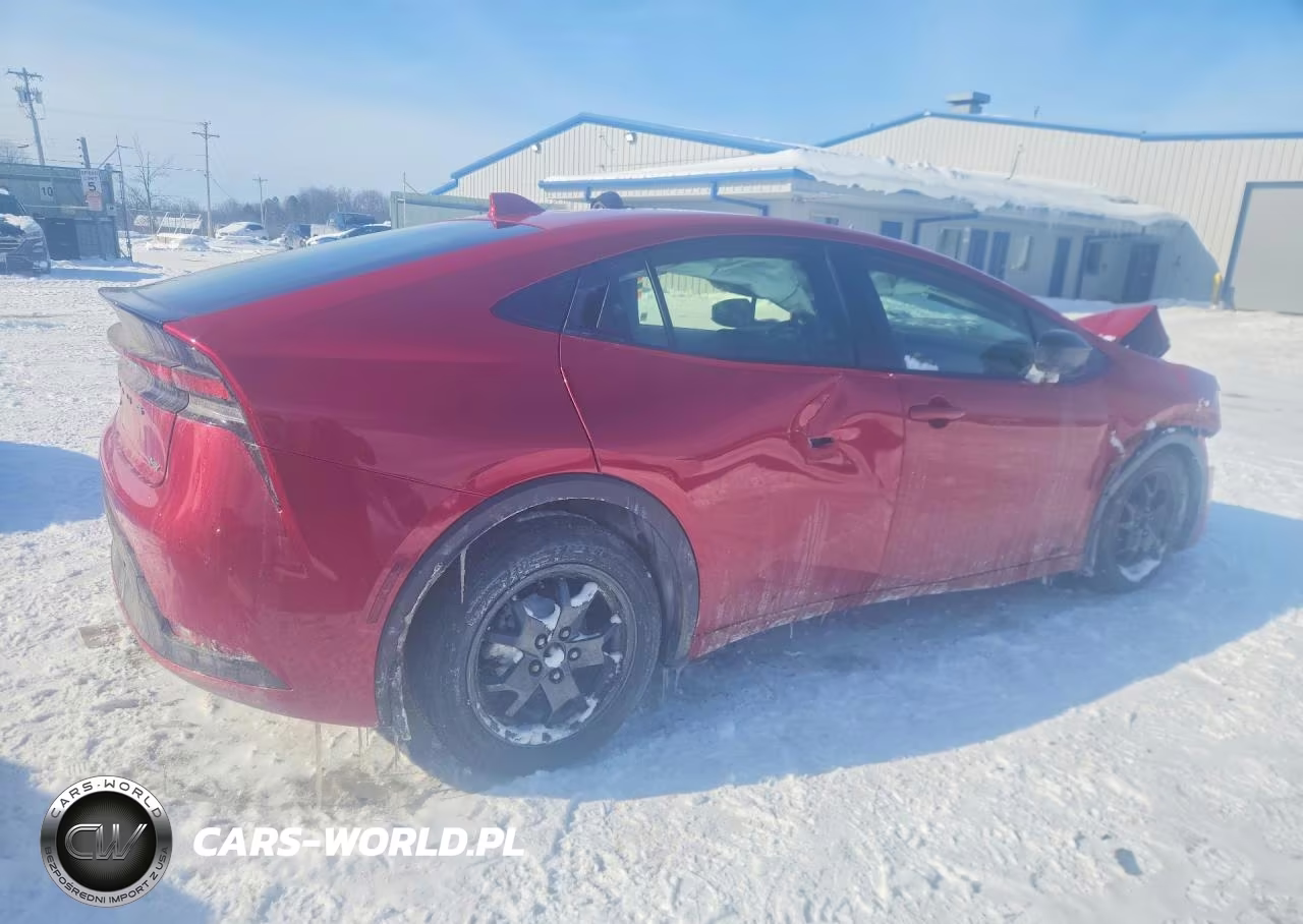 2024 Toyota Prius Le VIN:JTDADABUXR3022243 - 3