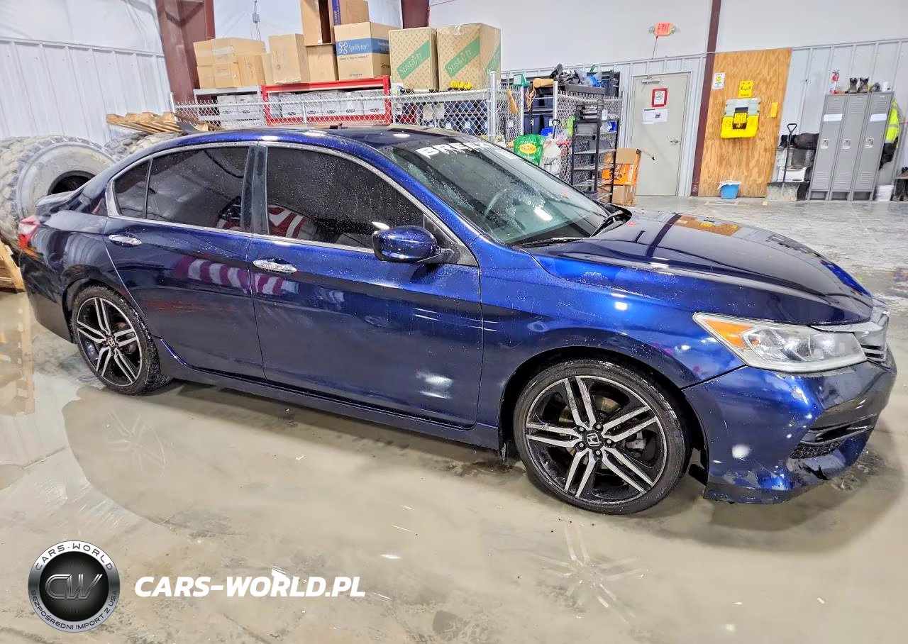 2017 Honda Accord Sport VIN:1HGCR2F53HA235937 - 4
