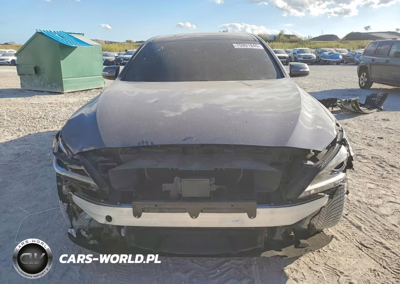 2015 Hyundai Genesis 3.8L VIN:KMHGN4JE9FU070868 - 5
