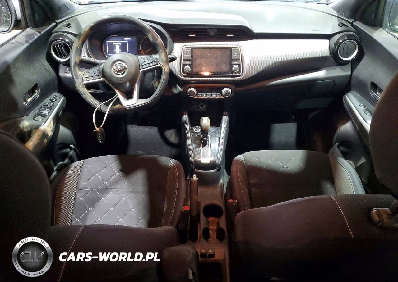 2019 Nissan Kicks S VIN:3N1CP5CU5KL503827 - 8