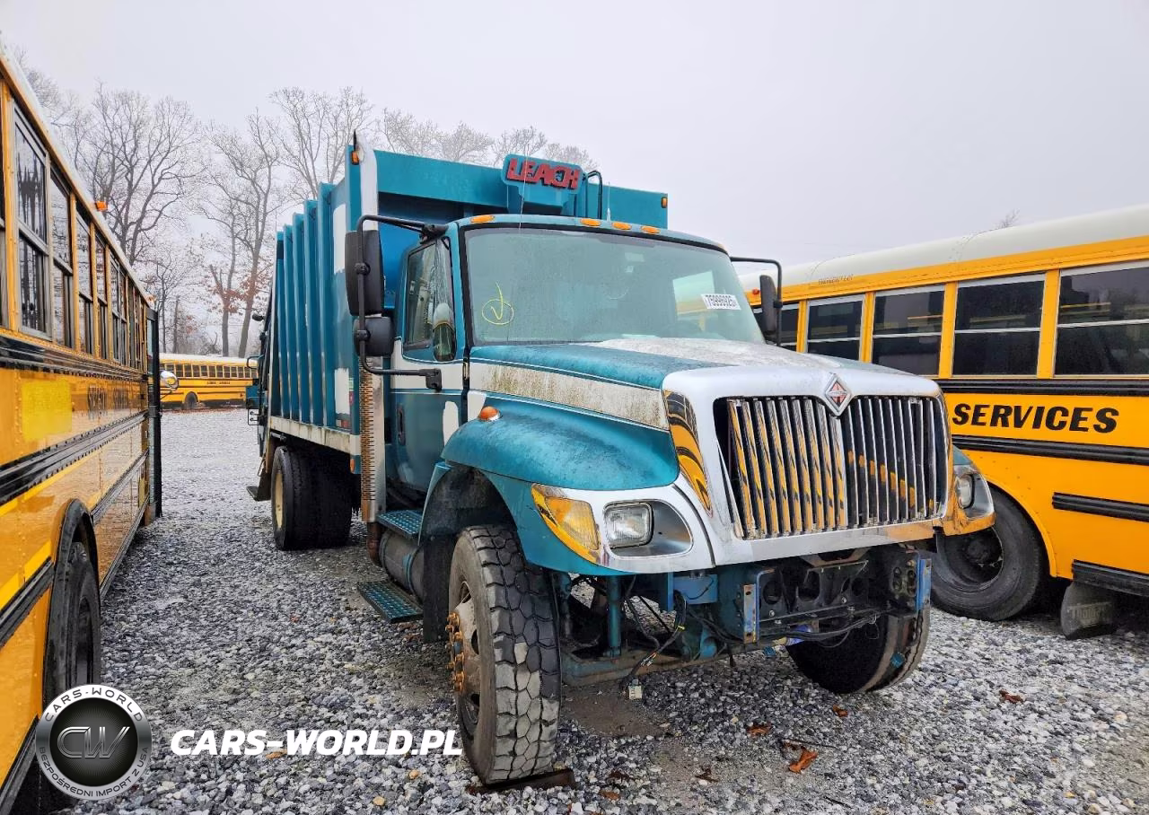 2003 International 7000 7400