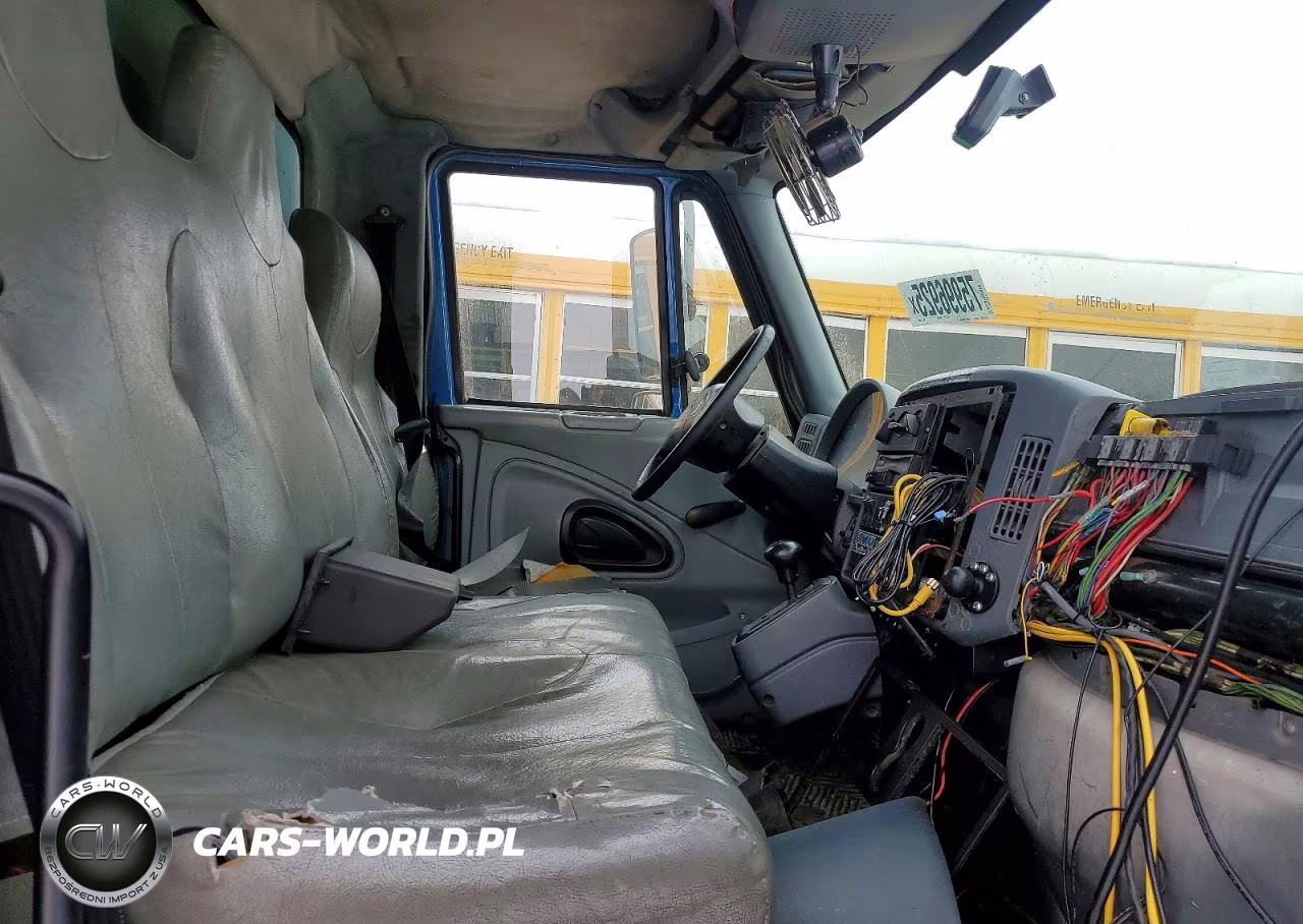 2003 International 7000 7400 VIN:1HTWCAARX3J057862 - 5