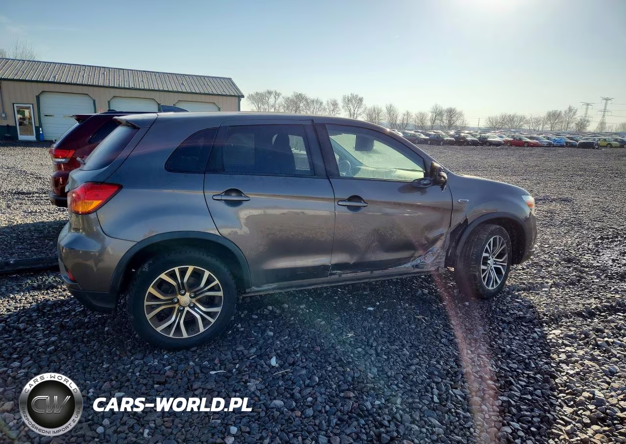 2018 Mitsubishi Outlander Sport Es VIN:JA4AR3AU2JU010014 - 3