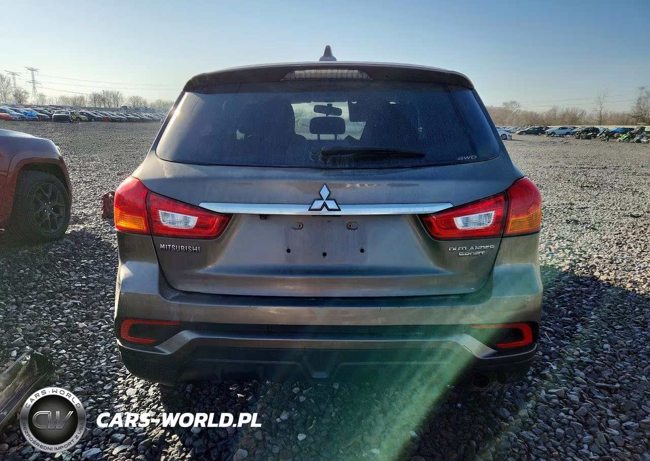 2018 Mitsubishi Outlander Sport Es VIN:JA4AR3AU2JU010014 - 6