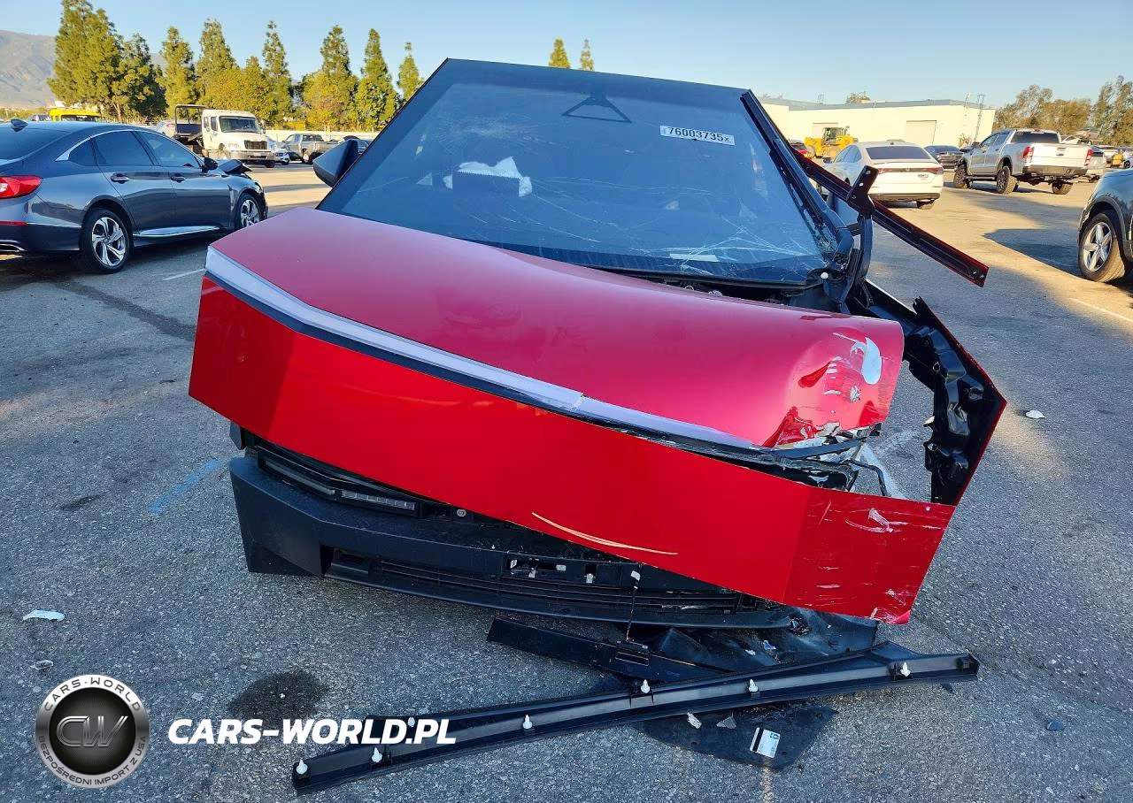 2025 Tesla Cybertruck VIN:7G2CEHEE2SA071779 - 5