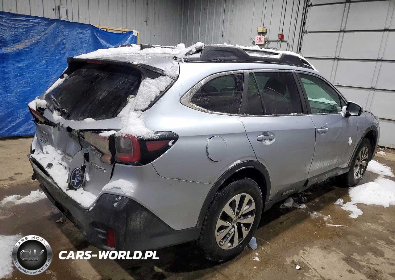 2022 Subaru Outback Premium VIN:4S4BTADC3N3254703 - 3