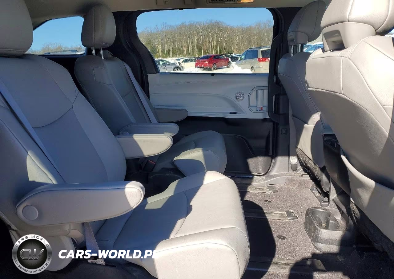 2025 Toyota Sienna Xle VIN:5TDYSKFC2SS164294 - 11