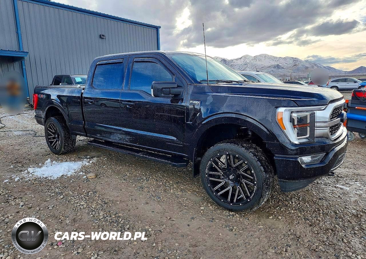 2023 Ford F150 Supercrew VIN:1FTFW1ED2PFA60802 - 4