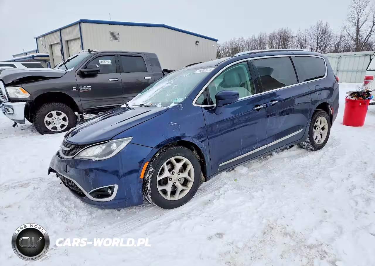 2019 Chrysler Pacifica Touring L Plus