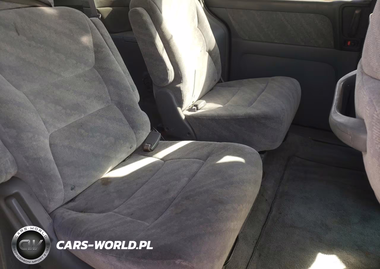 2004 Honda Odyssey Ex VIN:5FNRL18874B111456 - 11