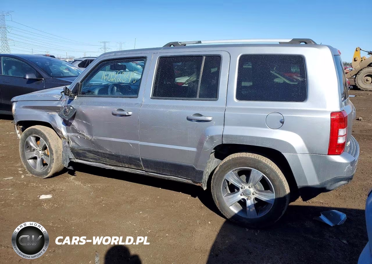 2016 Jeep Patriot Latitude VIN:1C4NJPFAXGD583708 - 2