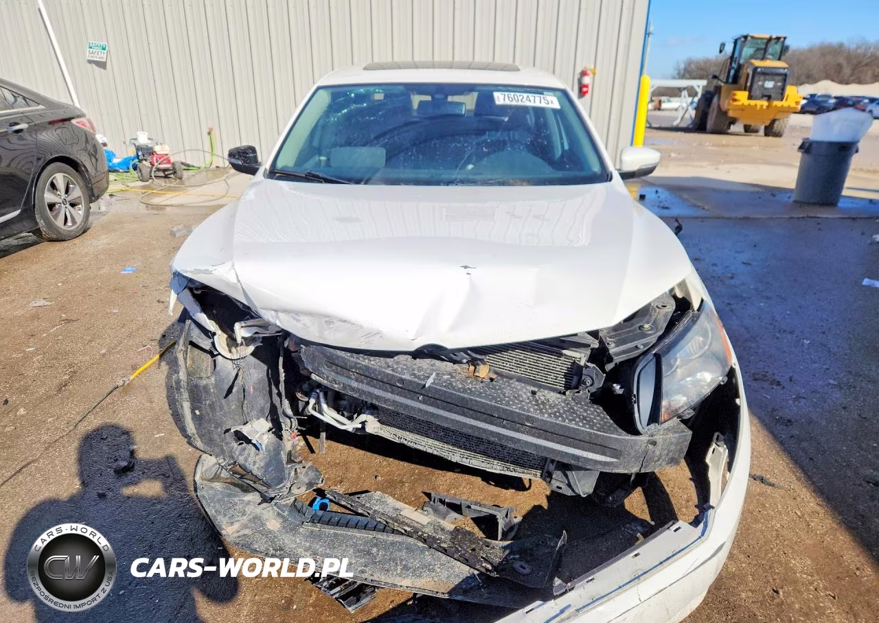 2013 Volkswagen Passat Se VIN:1VWBP7A34DC012563 - 5