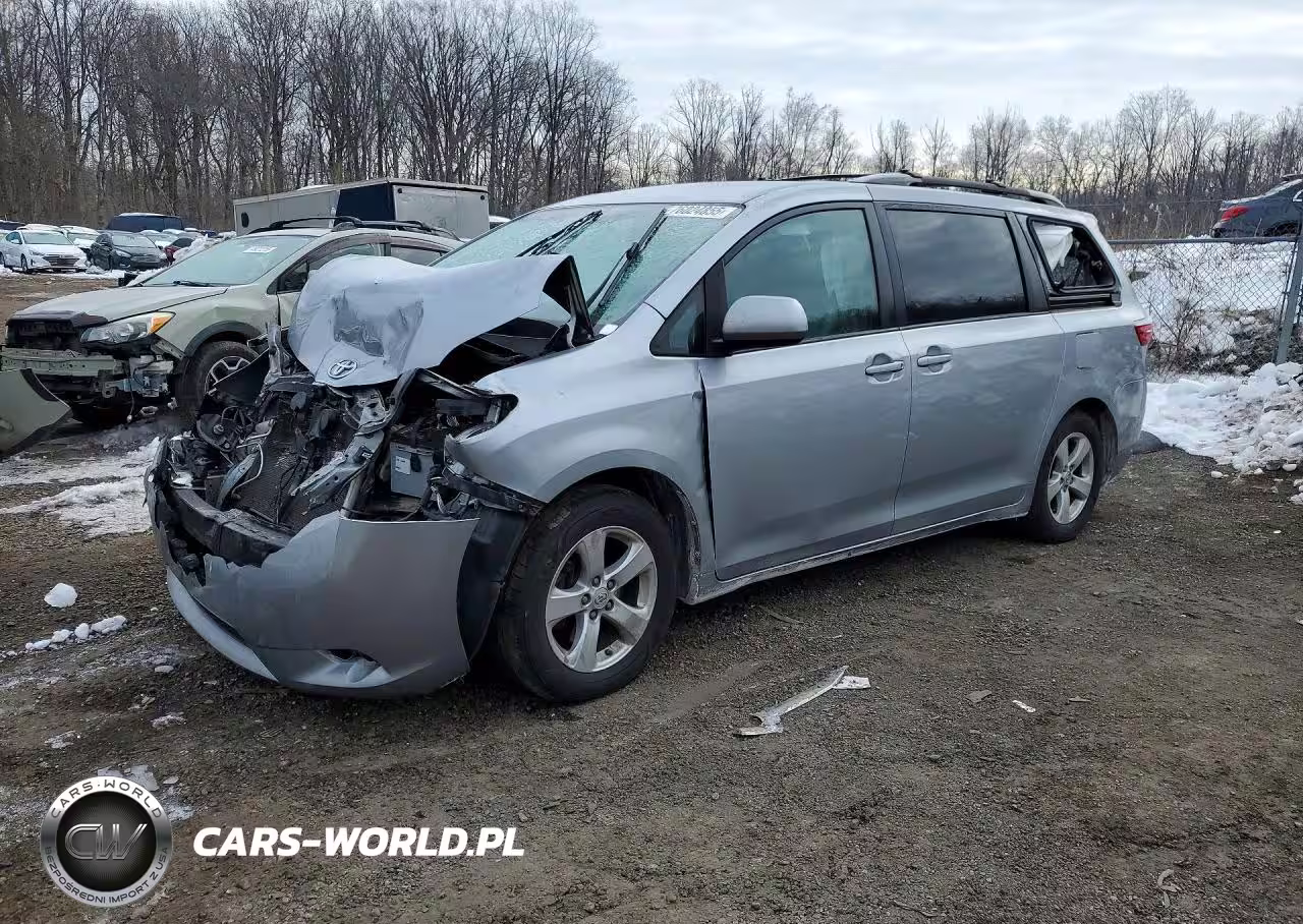 2015 Toyota Sienna