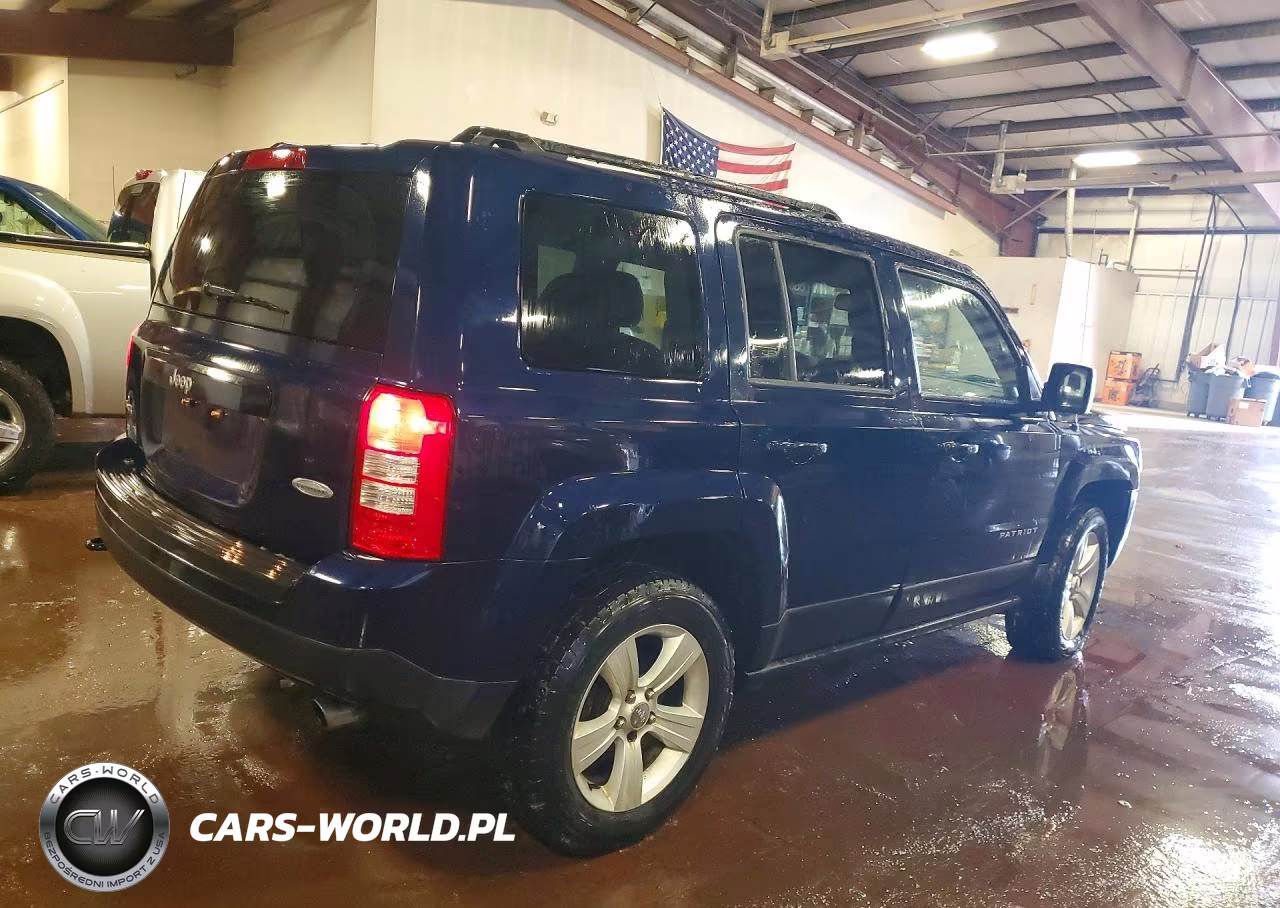 2016 Jeep Patriot Latitude VIN:1C4NJRFB5GD586455 - 3