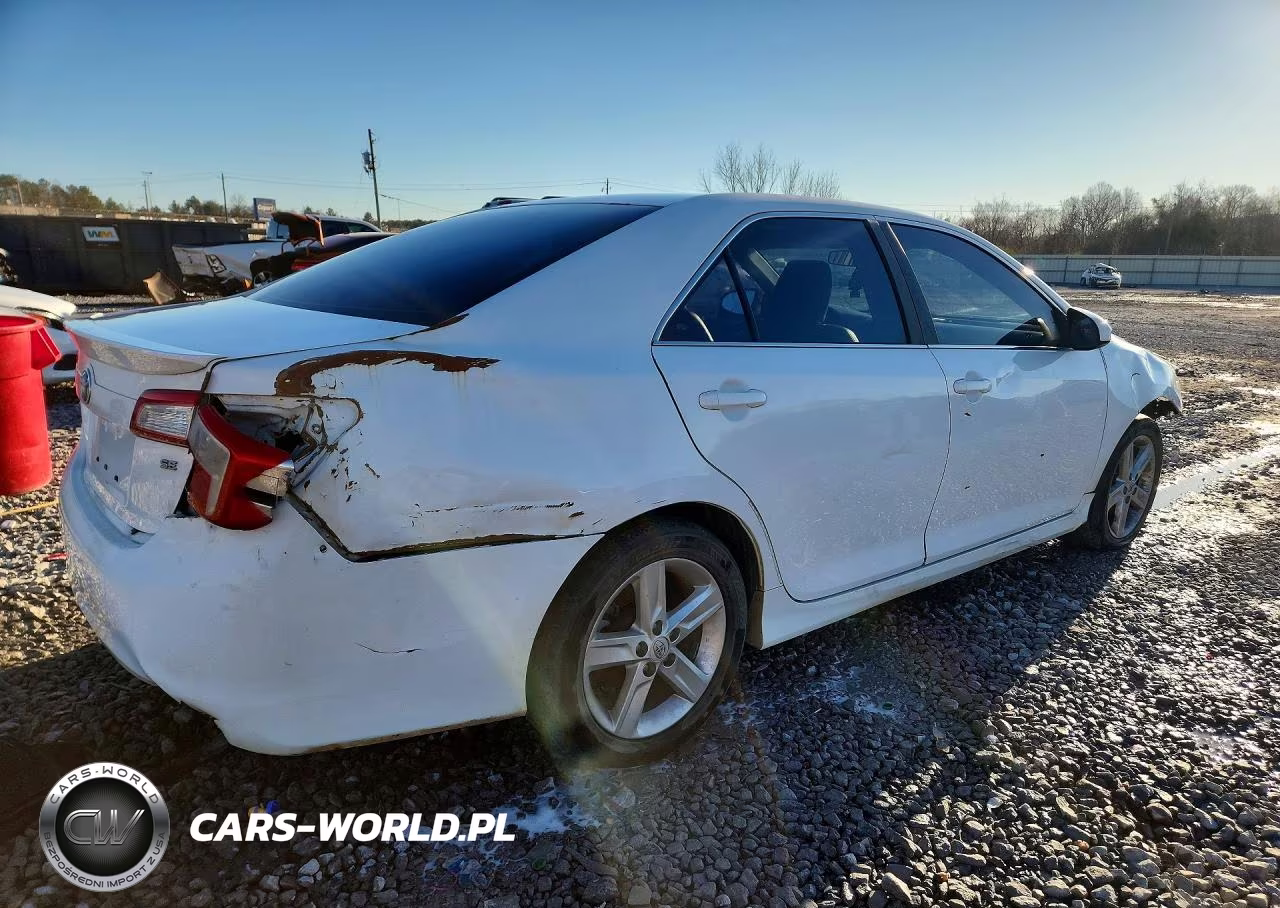 2013 Toyota Camry Se VIN:4T1BF1FK3DU259632 - 3