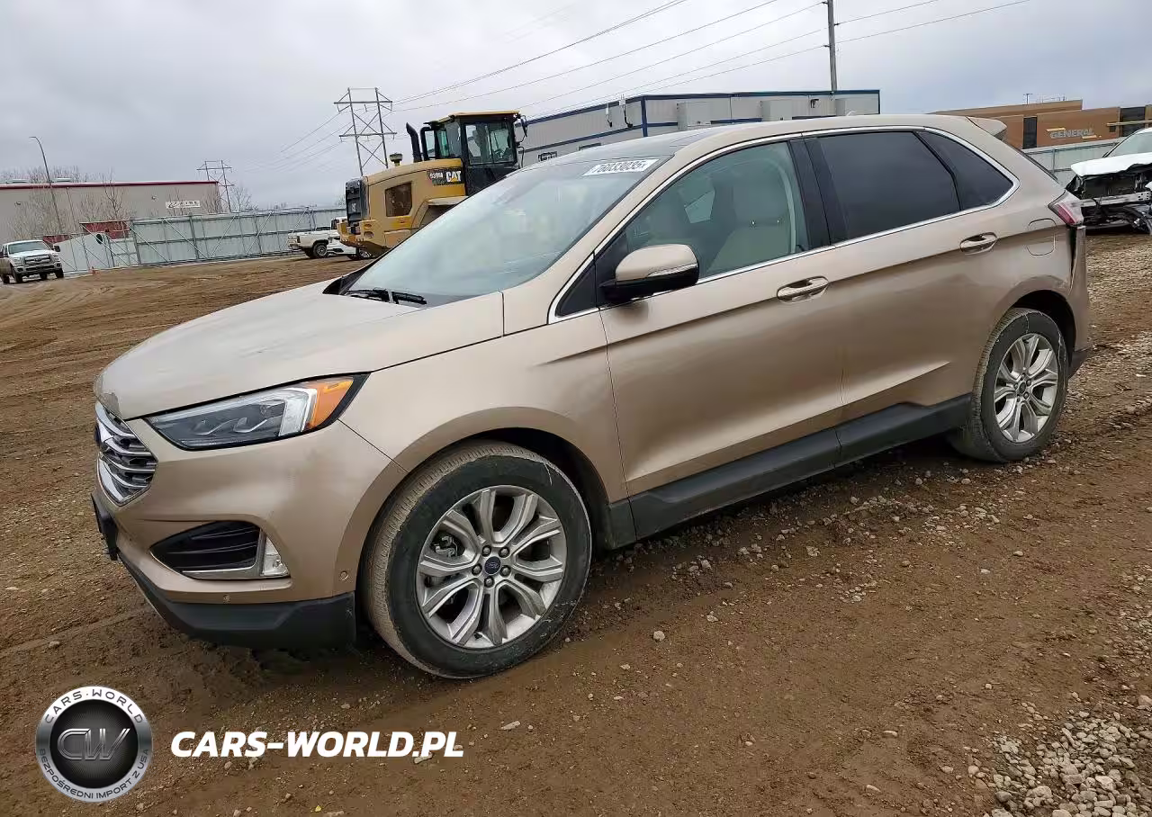 2020 Ford Edge Titanium