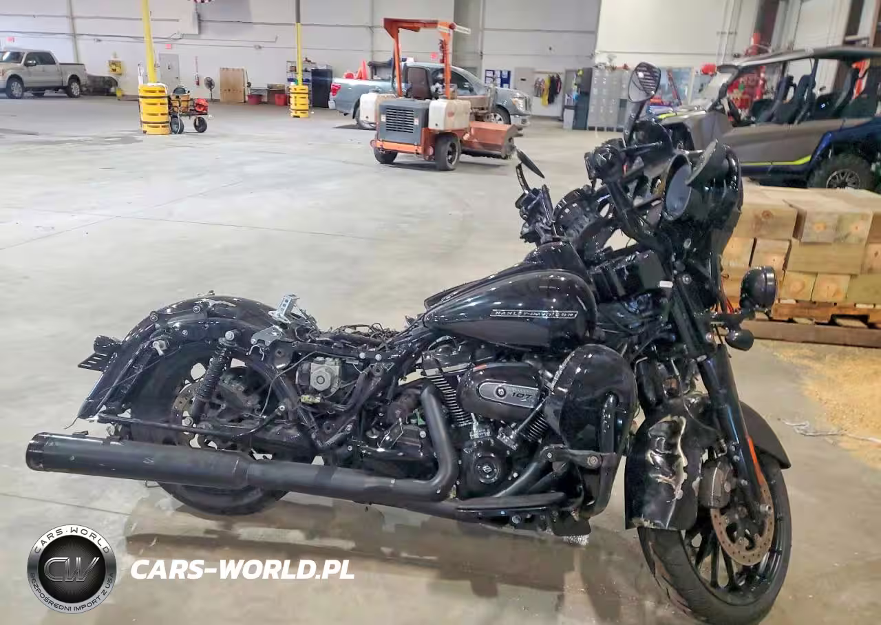 2018 Harley-Davidson Flhxs Street Glide Special