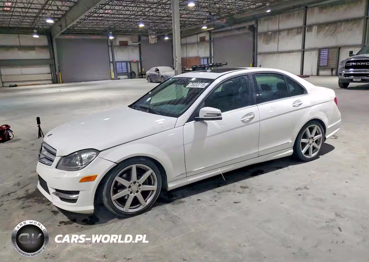 2013 Mercedes-Benz C 250