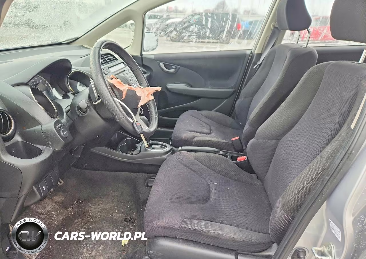 2013 Honda Fit Sport VIN:JHMGE8H5XDC010987 - 7