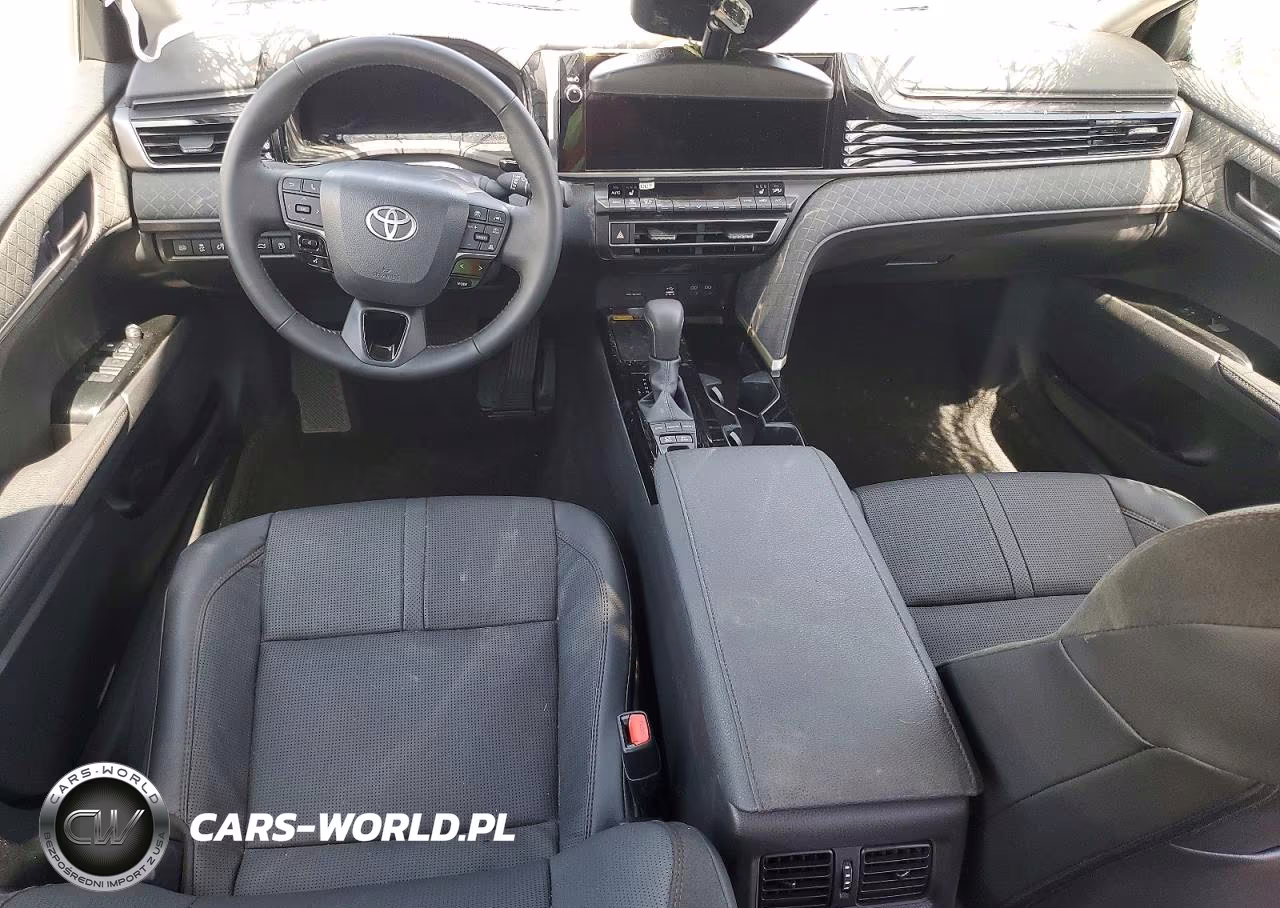 2025 Toyota Camry Xle VIN:4T1DAACK0SU194604 - 8